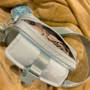 Madden girl camera crossbody bag